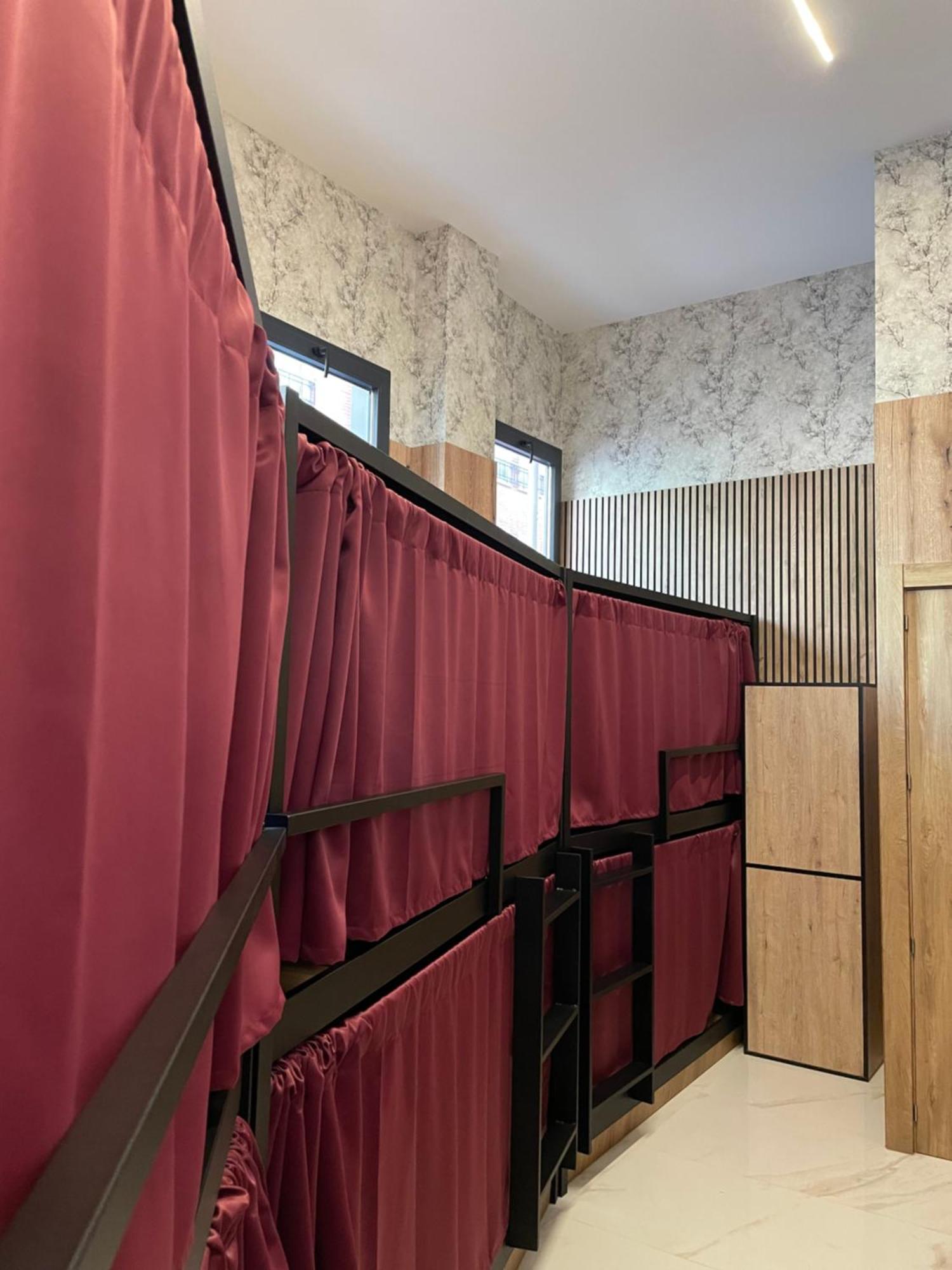 Velvet Hostels Pacifico Madrid Kültér fotó